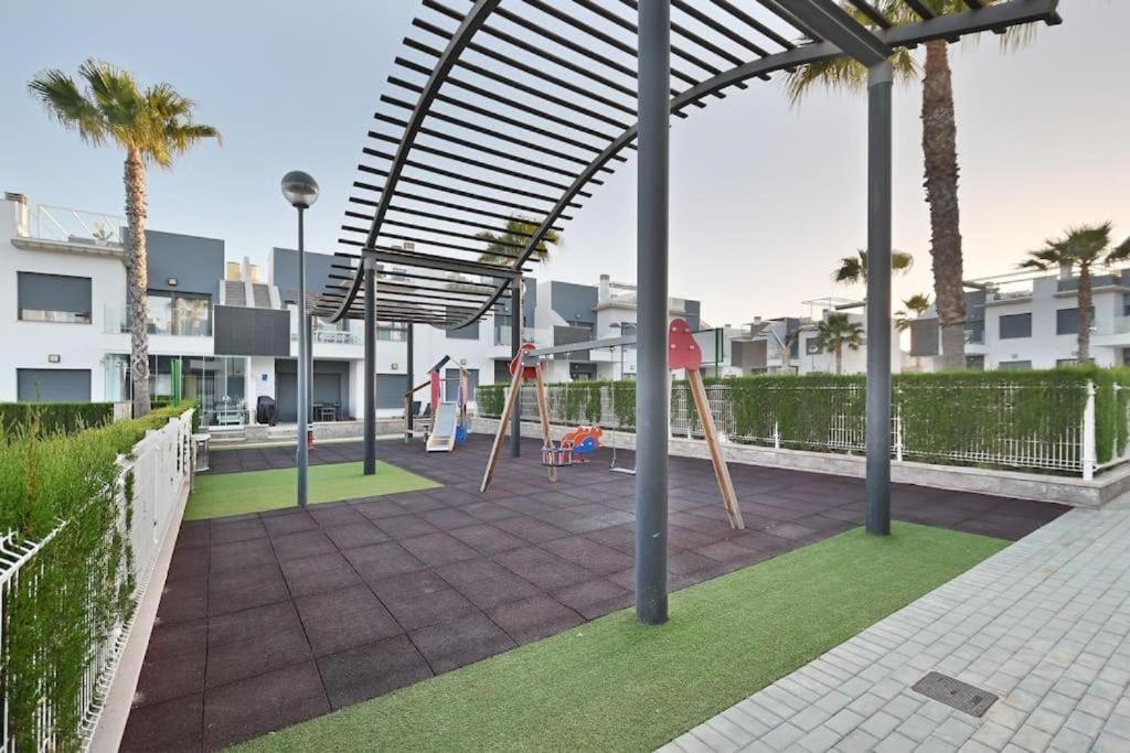 Apartman Lamar Resort Pilar de la Horadada Exteriér fotografie